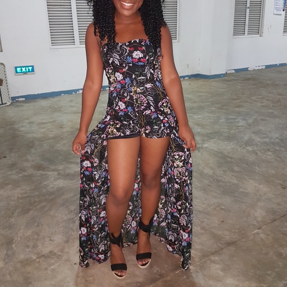 Floral Print, Maxi Dress/Romper w/ Slit - Picture 2 of 4